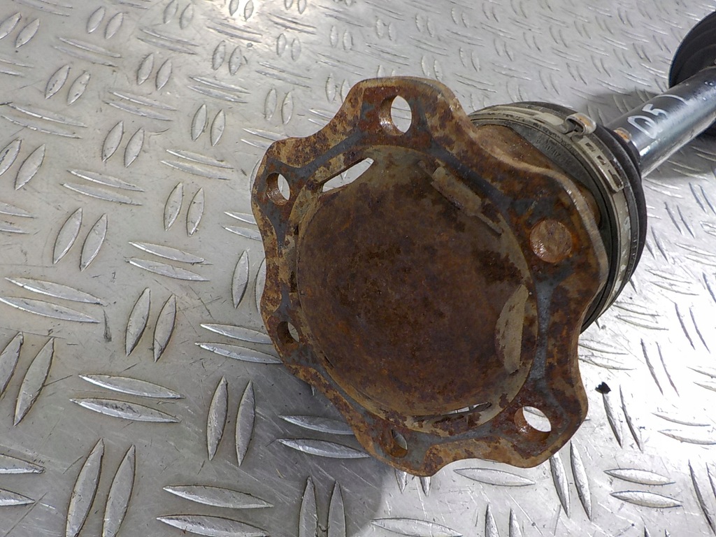 фото №4, Audi q5 2.0 приводной вал левая перед передняя