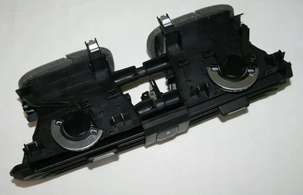 фото №1, Впуск воздуха консоли bmw x4 g02, f98 9363443 29007261 2018