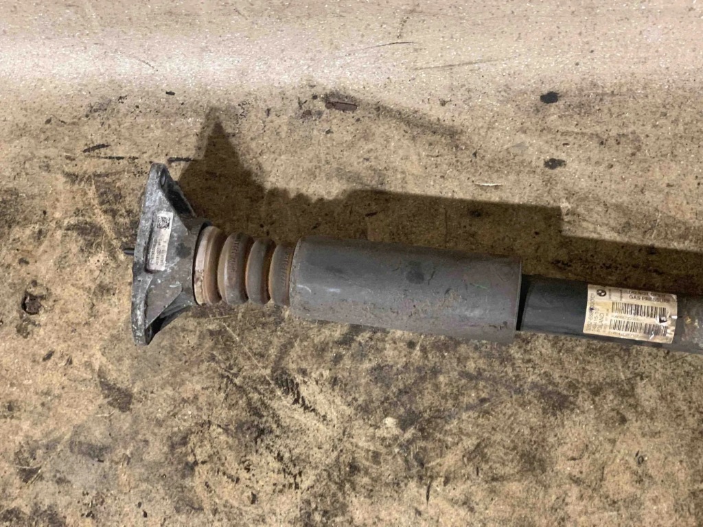 Амортизатор задний левый bmw 2 gran tourer f46 149415 2.0l бензиновый 141kw Цена