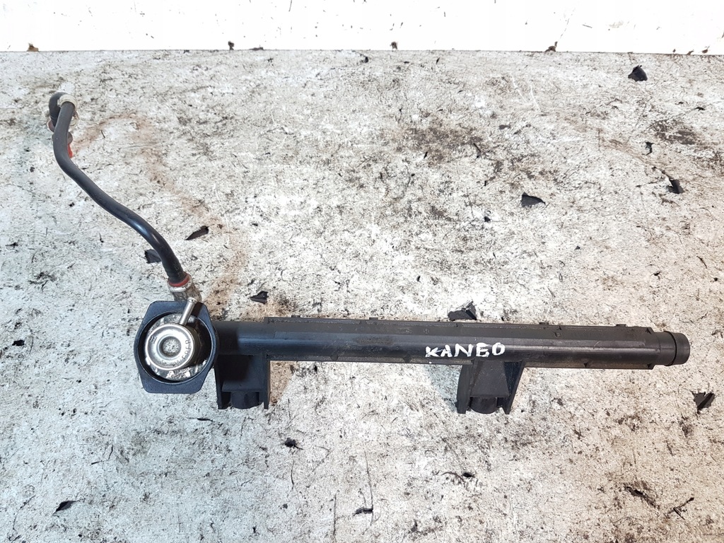 фото №1, Молдинг упорскування пального 1.2 8v renault kangoo