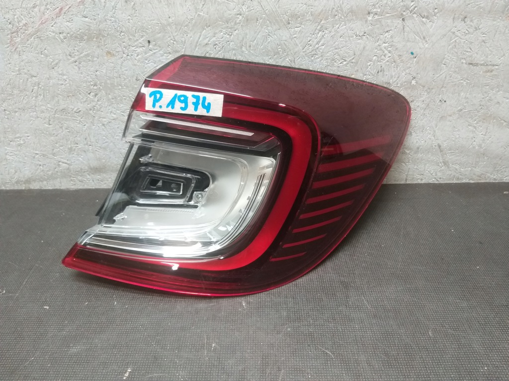 фото №1, Лампа задняя правая renault captur ii 2 led 265507894r