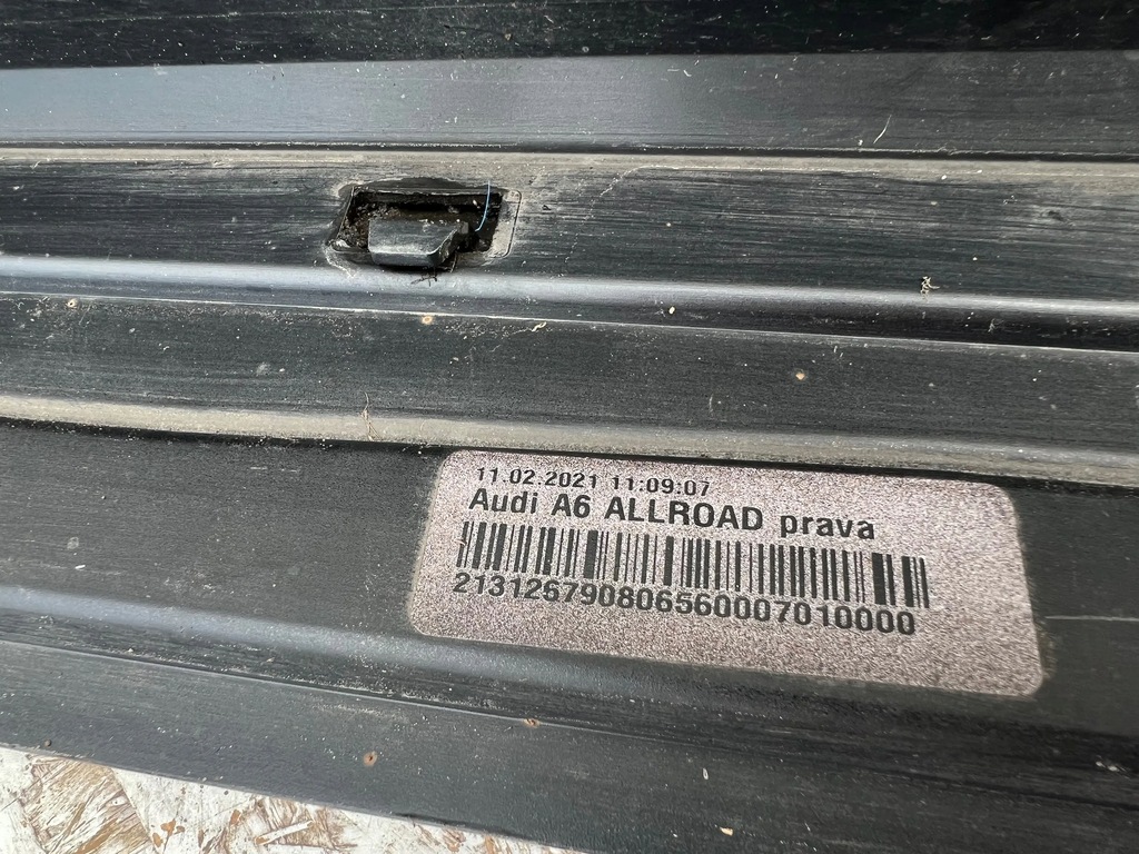 фото №10, Поріг молдинг поріг права audi a6 s6 c8 4k