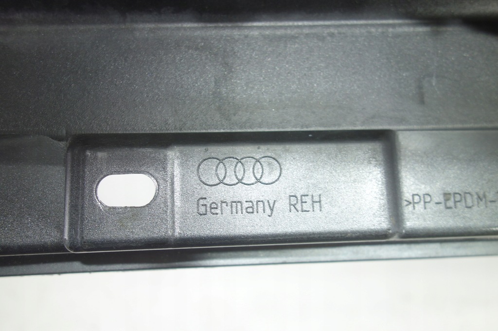 фото №8, Молдинг поріг права audi a4 b6 00-06 8e0853860