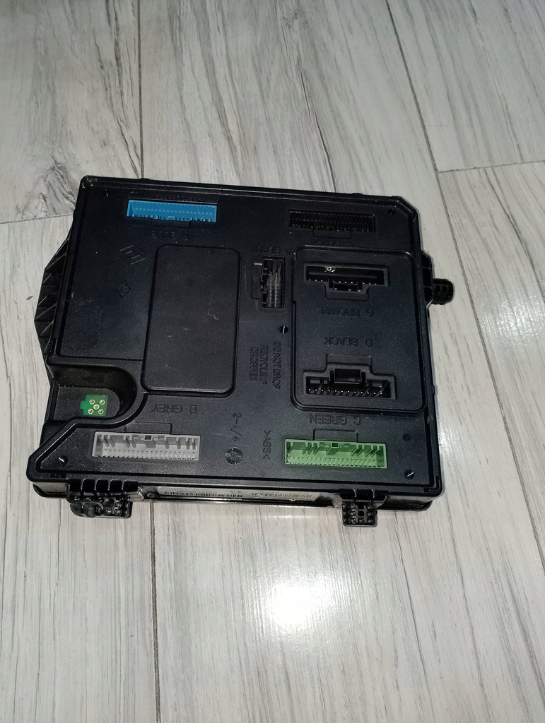 фото №1, Bcm 284b17715r renault scenic ii