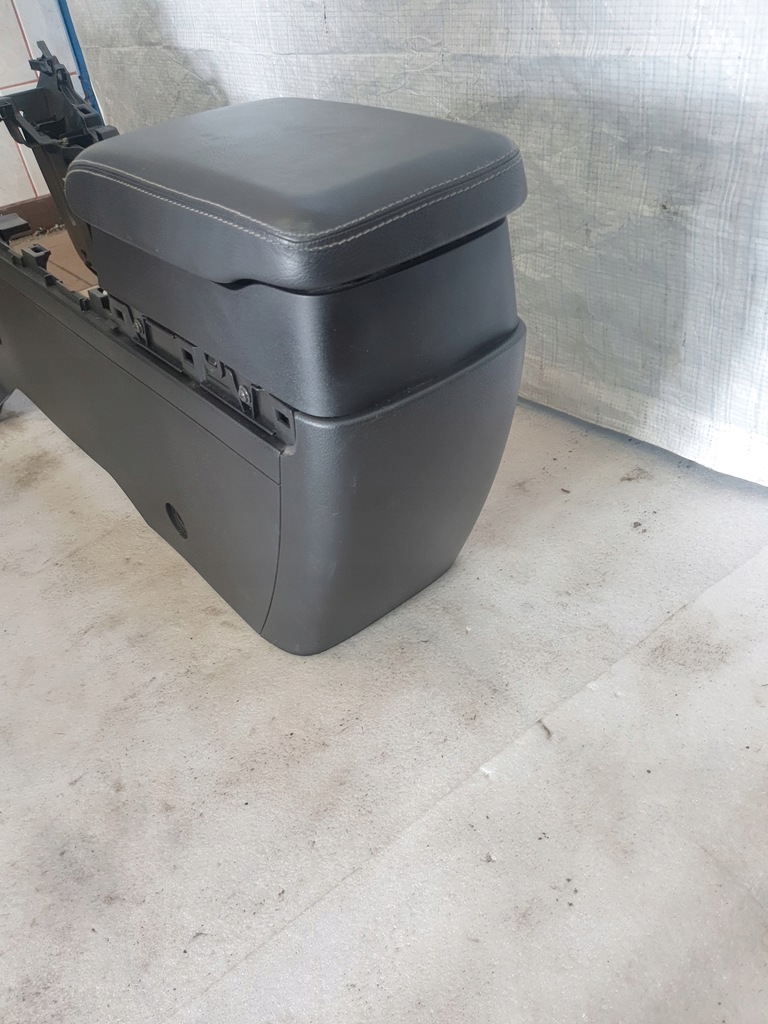 фото №6, Туннель средний подлокотник mazda cx7