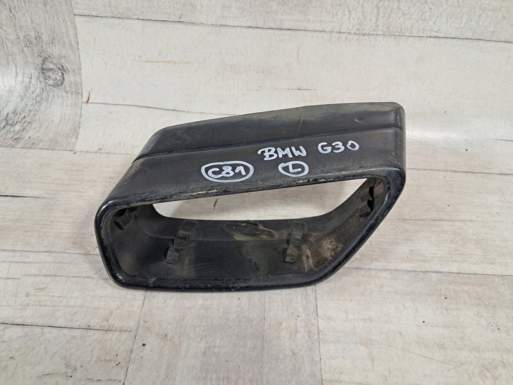 Купити Bmw 5 g30 наконечник ліва задня труби випускної 8631960