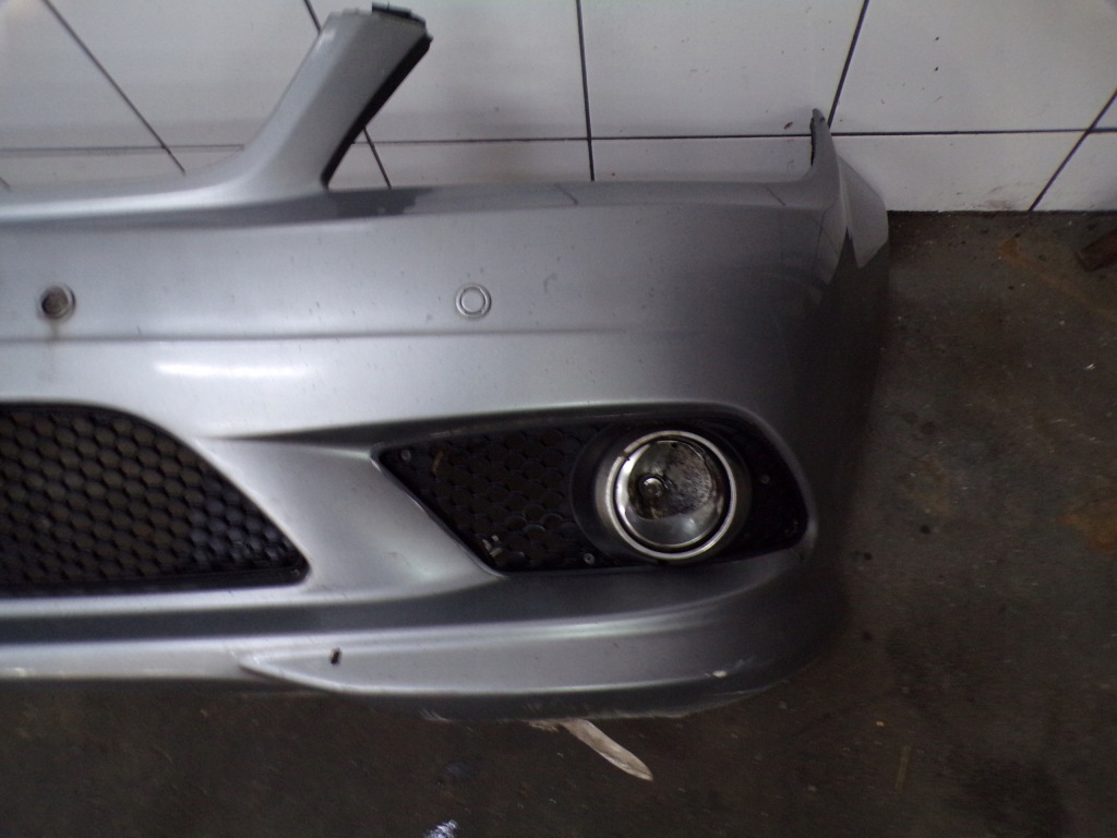 Бампер перед передний mercedes w204 amg lak 755 комплектный Недорого