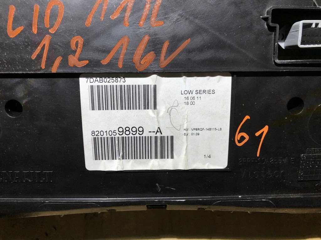 фото №4, Лічильник прилади renault clio iii 1.2 16v 8201059899