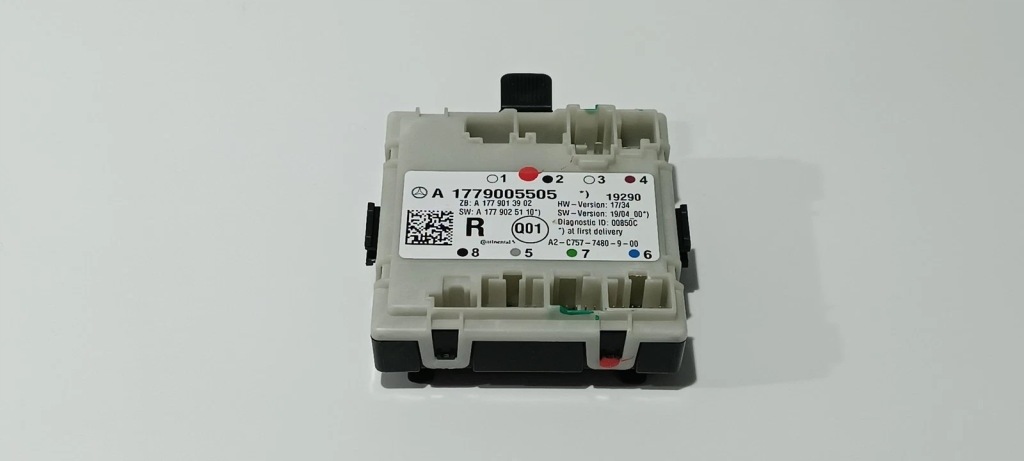 Купити Модуль блок керування двері mercedes gla cla a1779005505