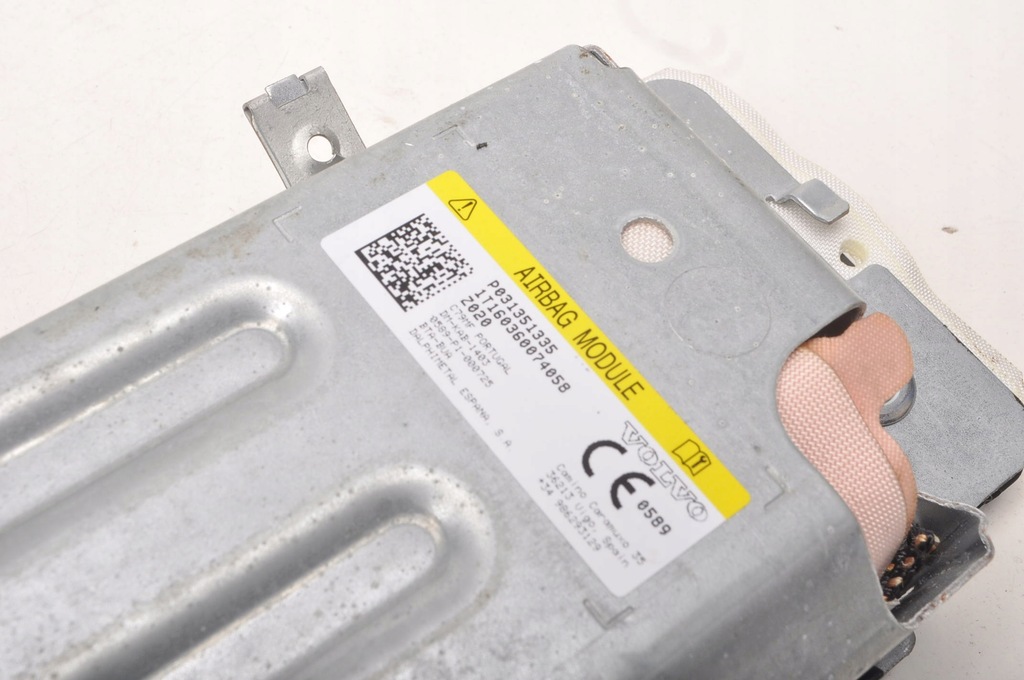 фото №7, Volvo xc90 ii подушка колінна p031351335 uk