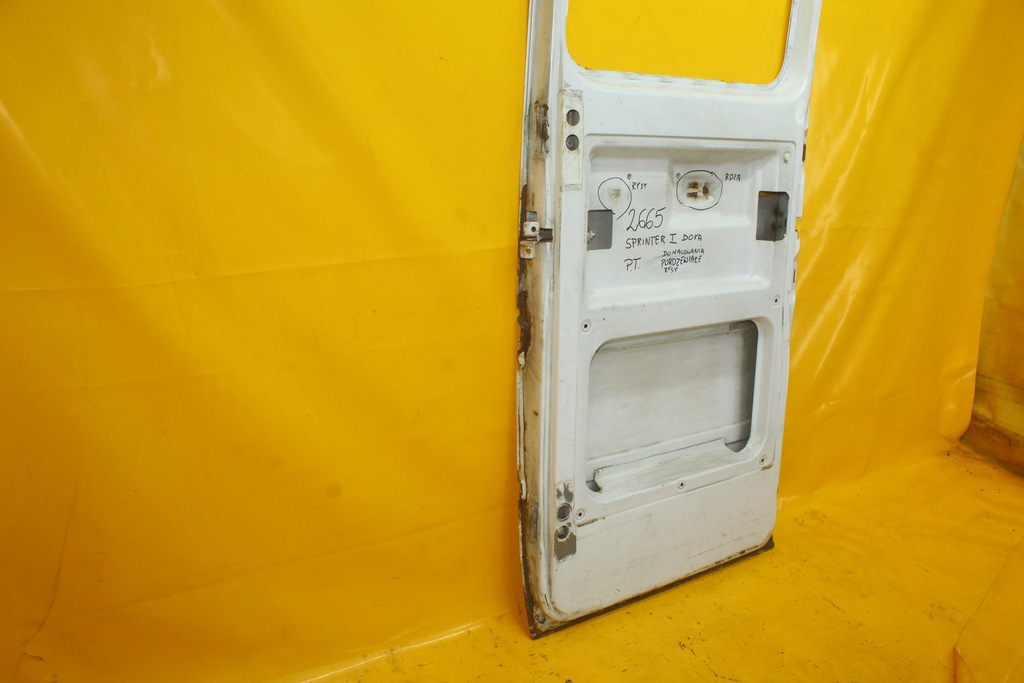 фото №14, Дверь правый bok mercedes sprinter i doka кабина 95-06