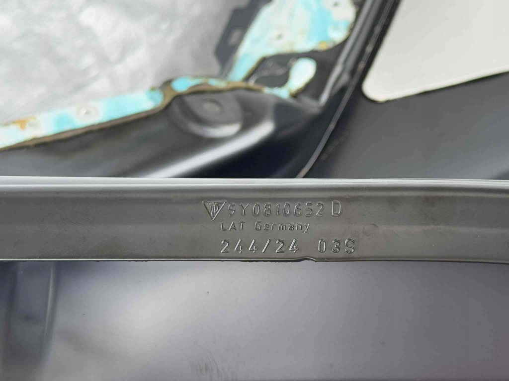 Крыло  задний правый  porsche cayenne 3 9y 9y0 9y0809036 с Разборки