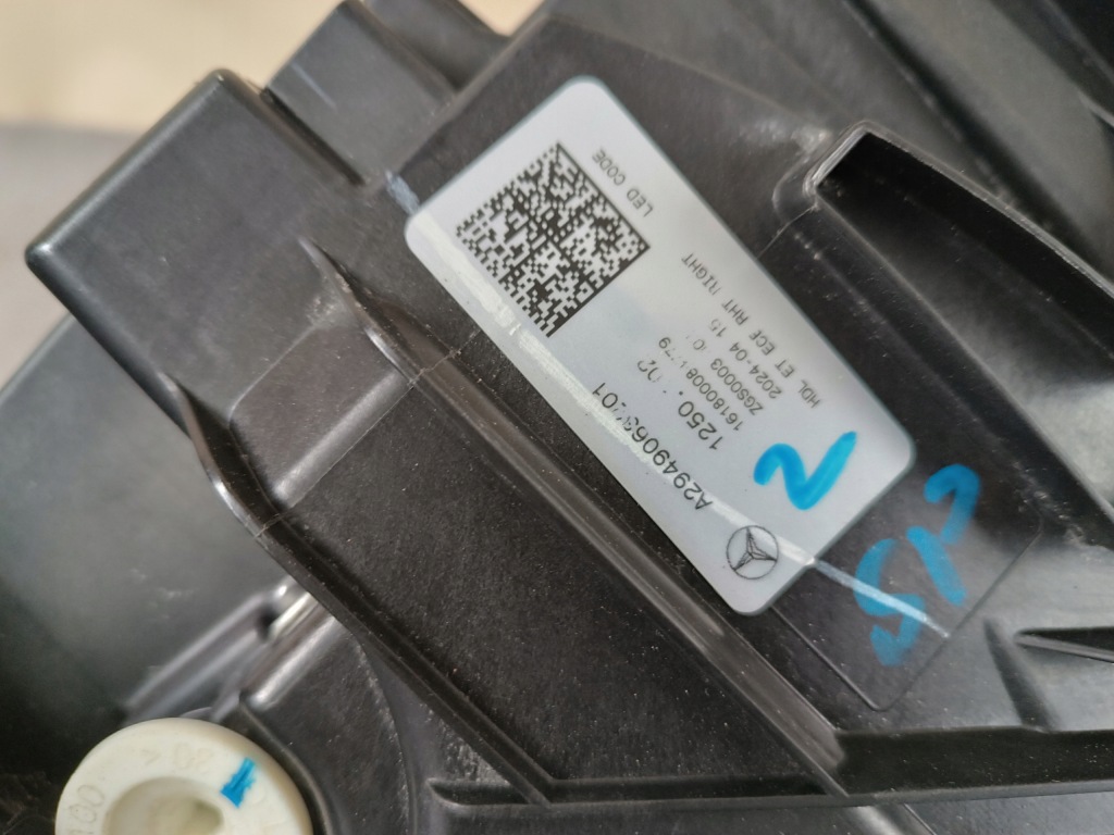 Mercedes eqe amg a294 w294 лампа права передня full led a2949063201 Зі Шроту