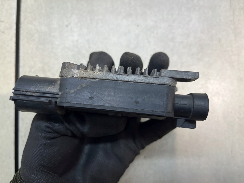 фото №7, Реле модуль вентилятора s-max i 2.0 tdci 940002904