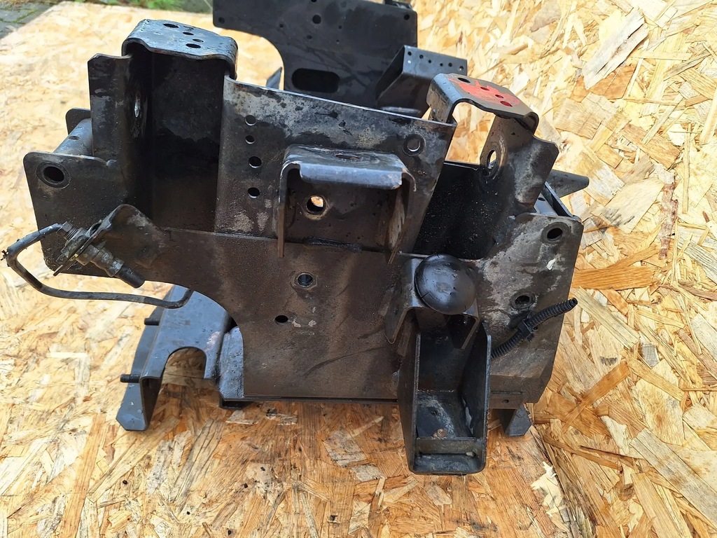 фото №7, Подрамник перед renault maxity nissan cabstar 2.5 dci 07-