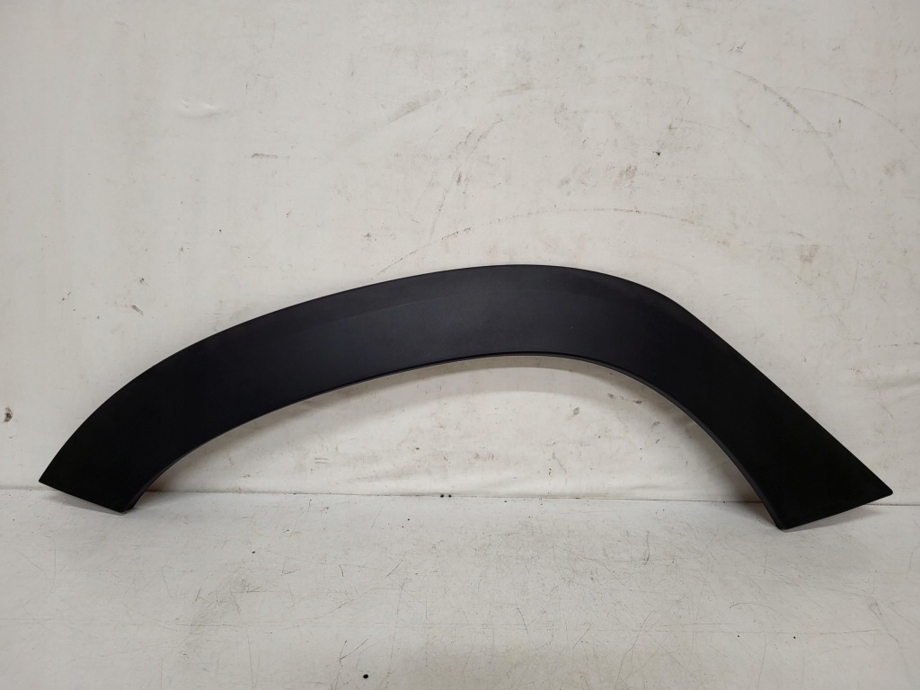 фото №1, Накладка молдинг крыла задняя правая dacia duster ii 8201713085