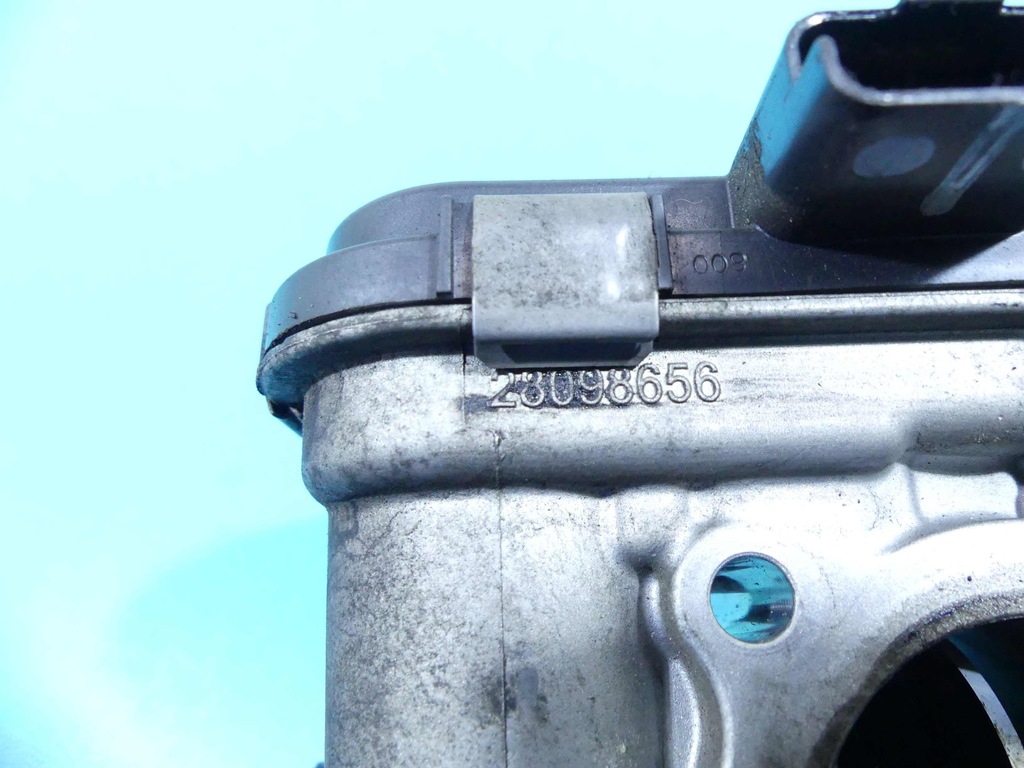 фото №8, Дроссельная заслонка citroen ds3 10-16 9682798180 1.6 hdi