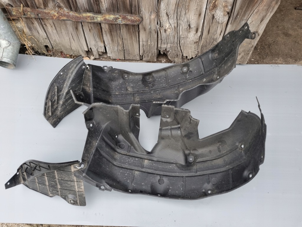 фото №1, Toyota yaris 4 iv cross 20- подкрылок задняя l+p