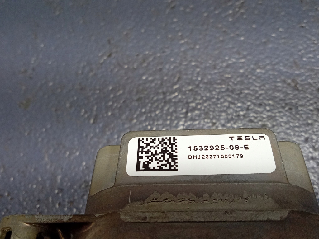 фото №4, Tesla model 3 y преобразователь модуль led 1532925-09-e