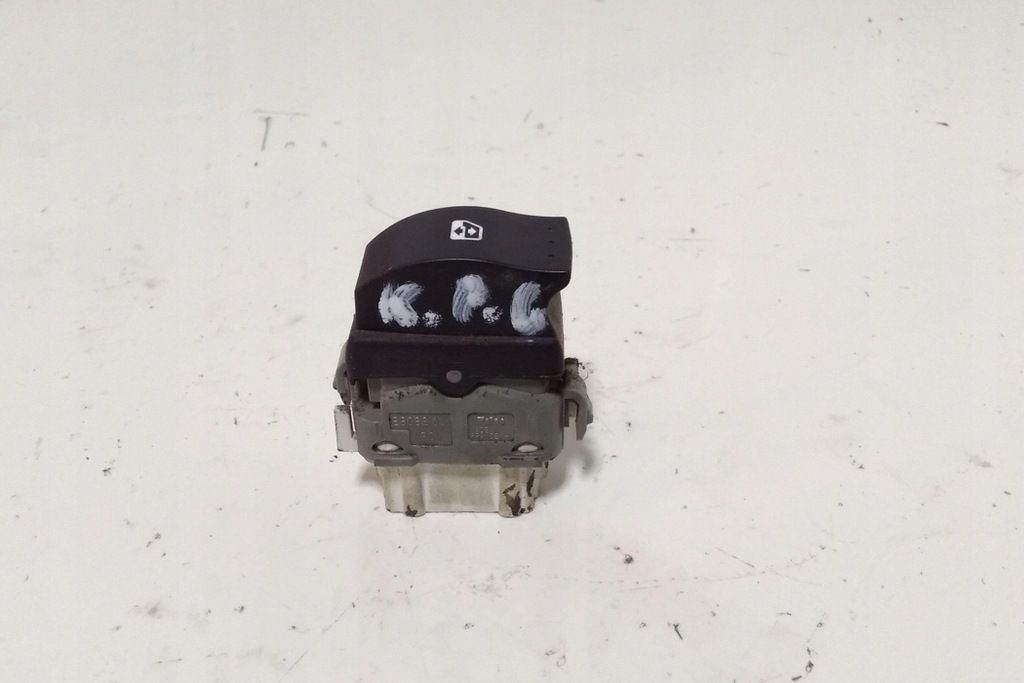 фото №1, Кнопка керування вікон задніх лівих двері renault