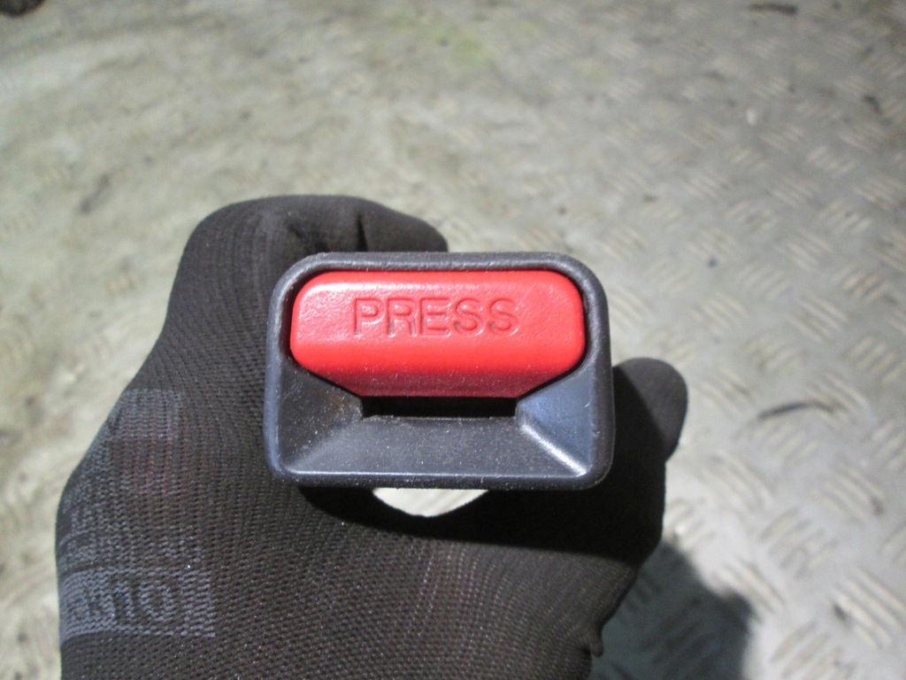 фото №3, Клипса поперечина левый перед renault koleos i 07- europa