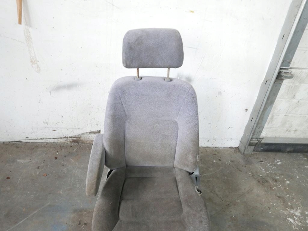 фото №3, Сиденье левый водителя i ряд kia carnival i 99-01