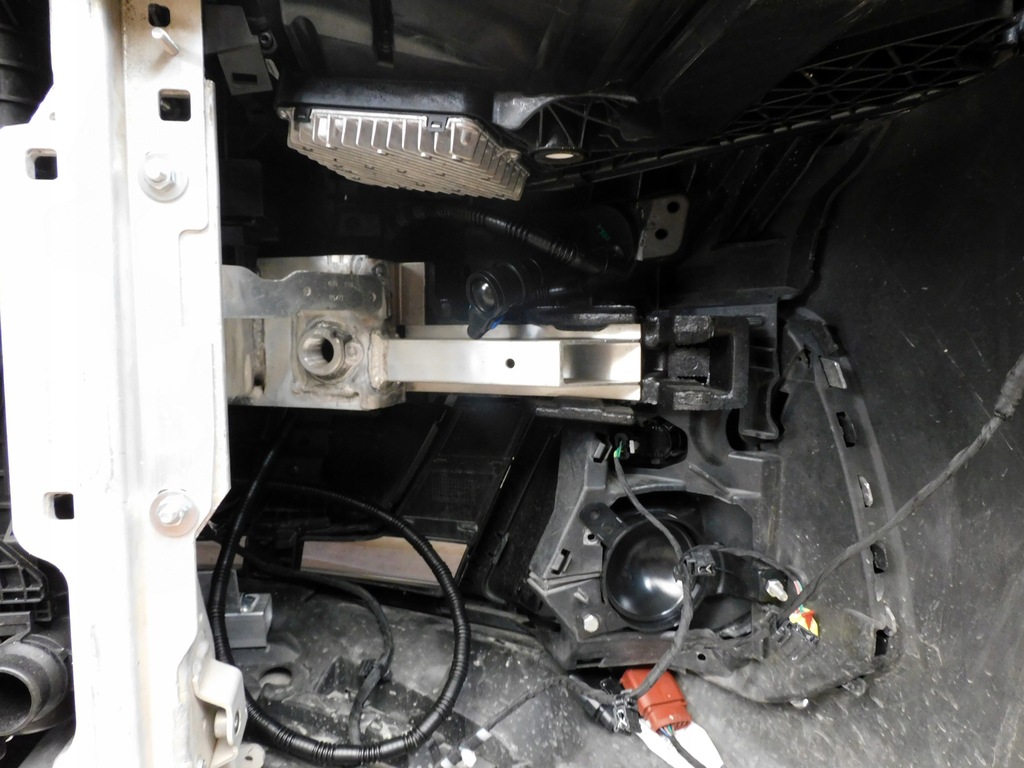 фото №11, Audi a8 d5 4n lift перед бампер лампы капот pas крылья matrix