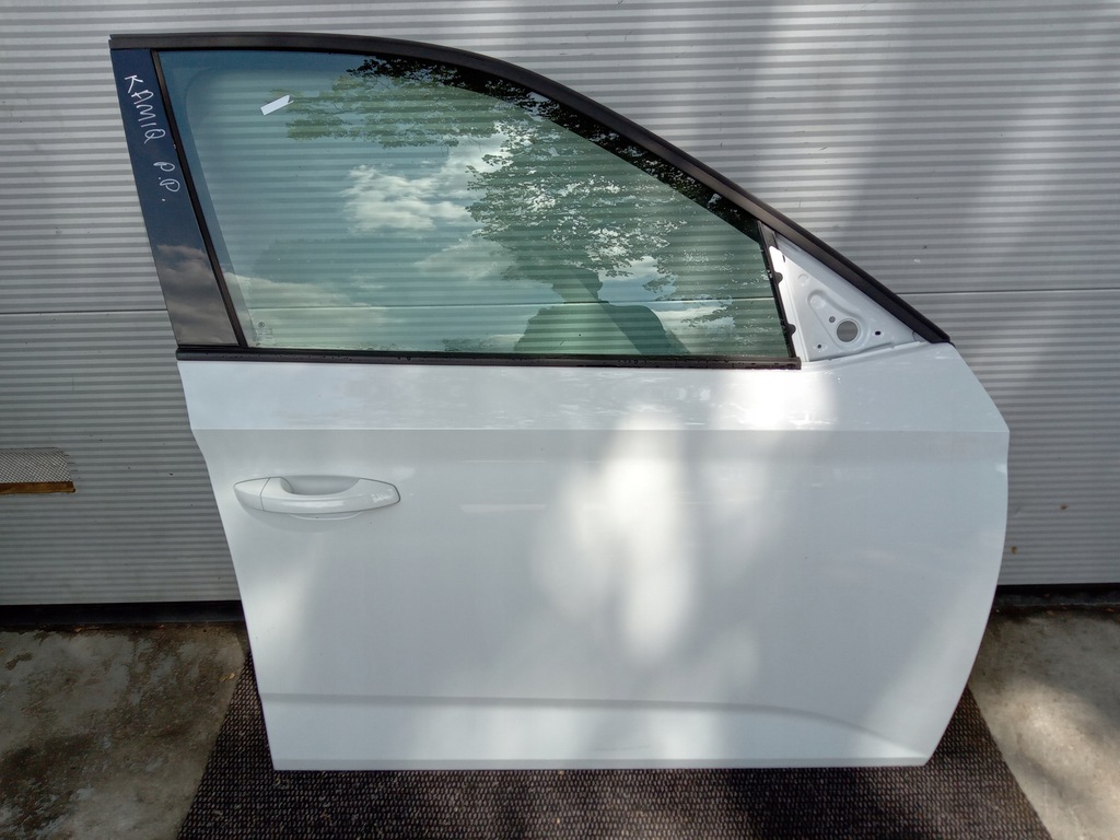 фото №1, Skoda kamiq дверь правое передние