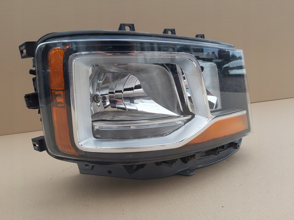 фото №2, Scania r s фара правий лампа 2655843 кронштейн