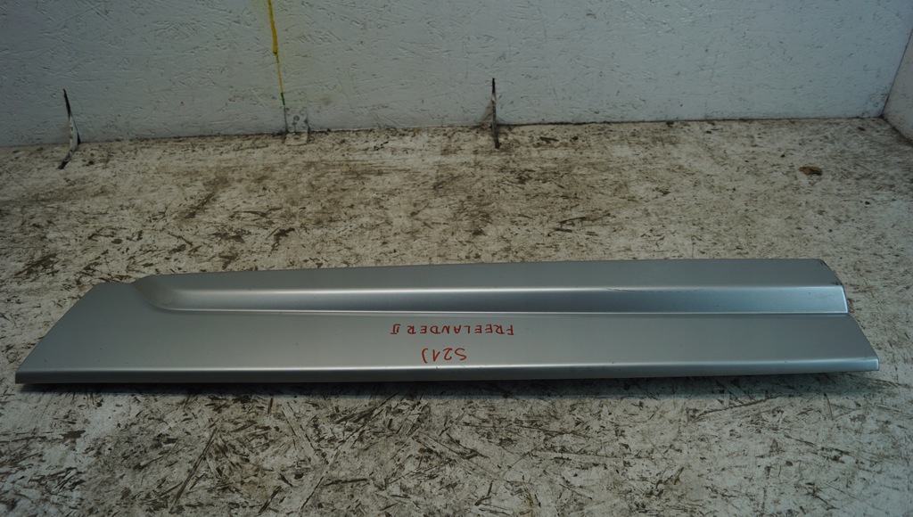 фото №9, Молдинг дверь правый перед land rover freelander ii