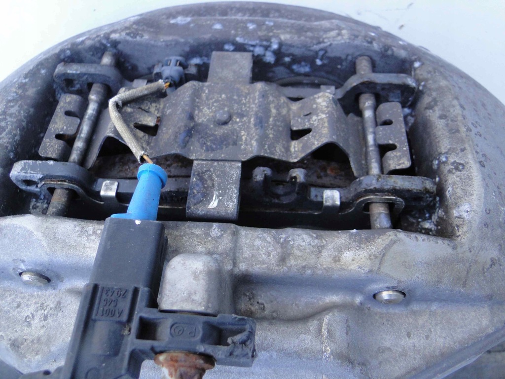 фото №5, Mercedes s klasa w222 222 суппорт передний правый