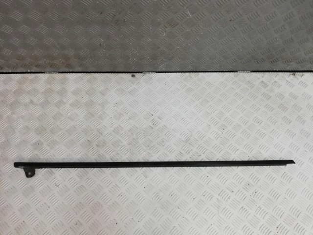 фото №1, Citroen c4 ii b7 молдинг ущільнювач правий перед