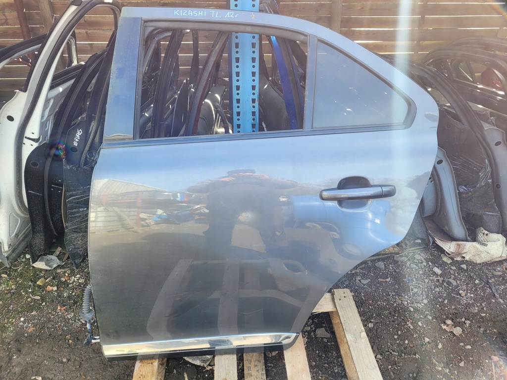 фото №1, Suzuki kizashi двері лівий задня