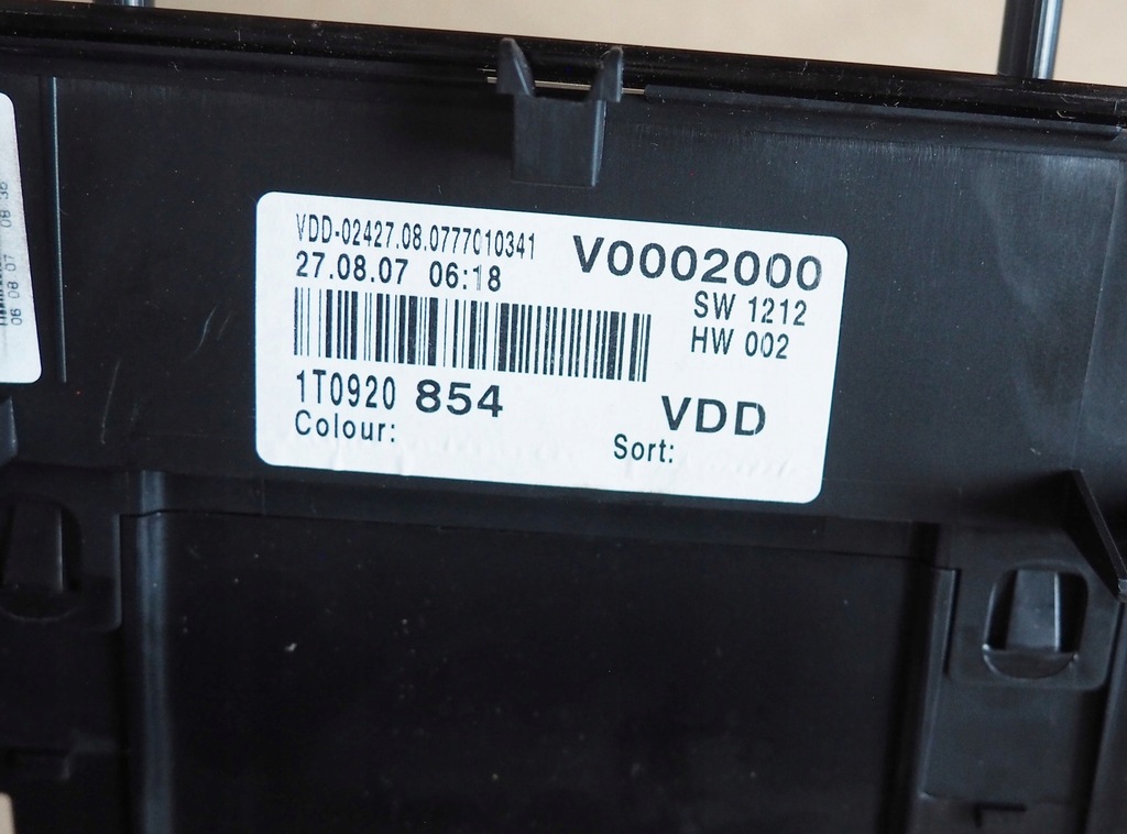 фото №5, Vw caddy 3 2k приборы счетчик 1t0920854 бензин механическая коробка передач