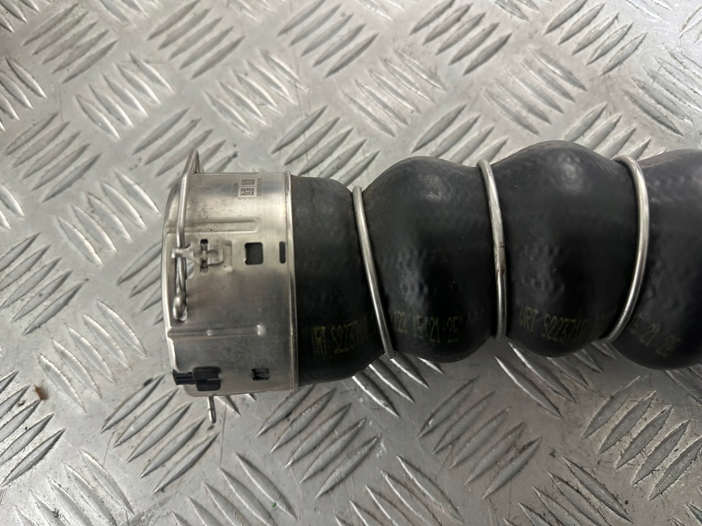 фото №2, Bmw g20 g21 труба шланг воздуха 8479695