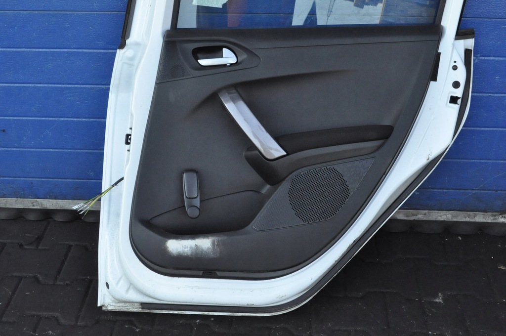 фото №11, Peugeot 2008 i дверь правый задняя задние