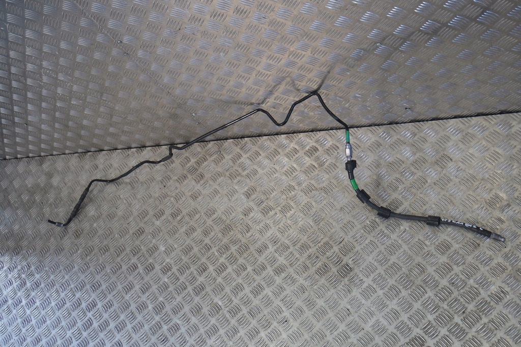 фото №1, Шланг dynamic porsche cayenne lift 7p5411802c