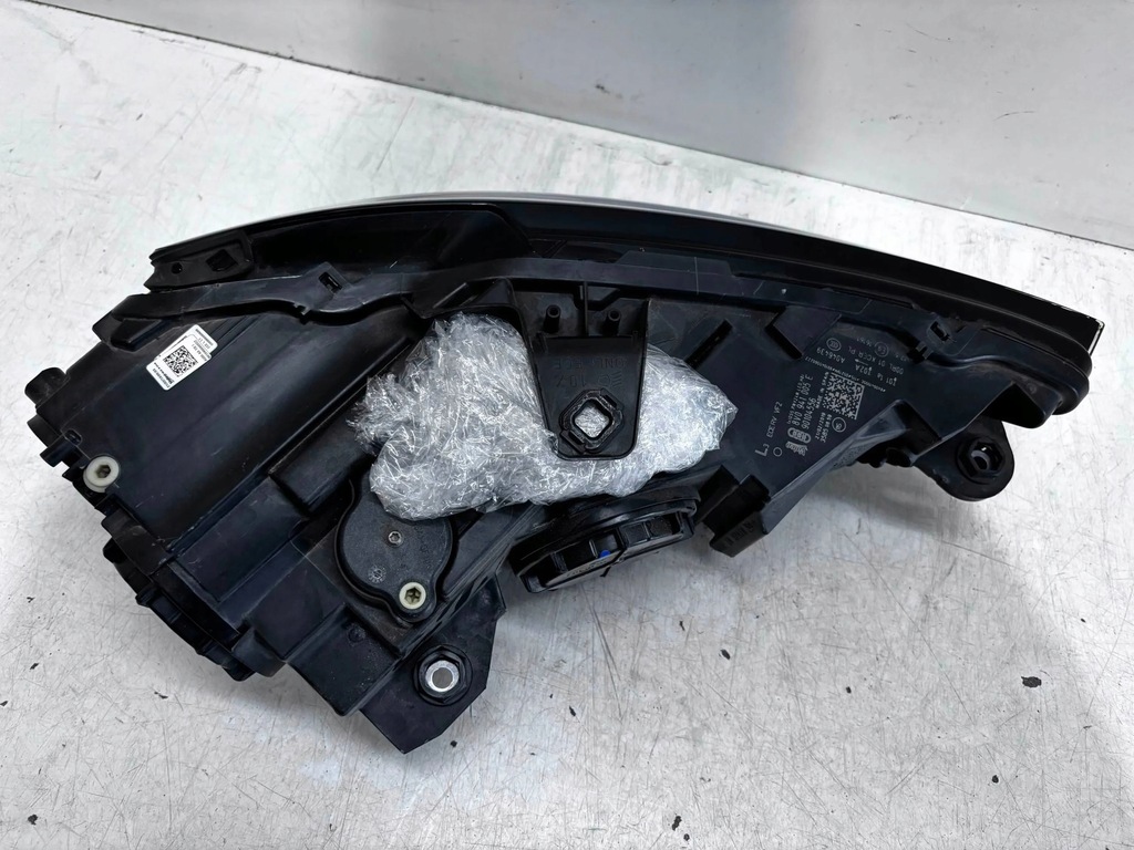 фото №6, Audi a3 лампа левая перед ксенон 8v0941005e