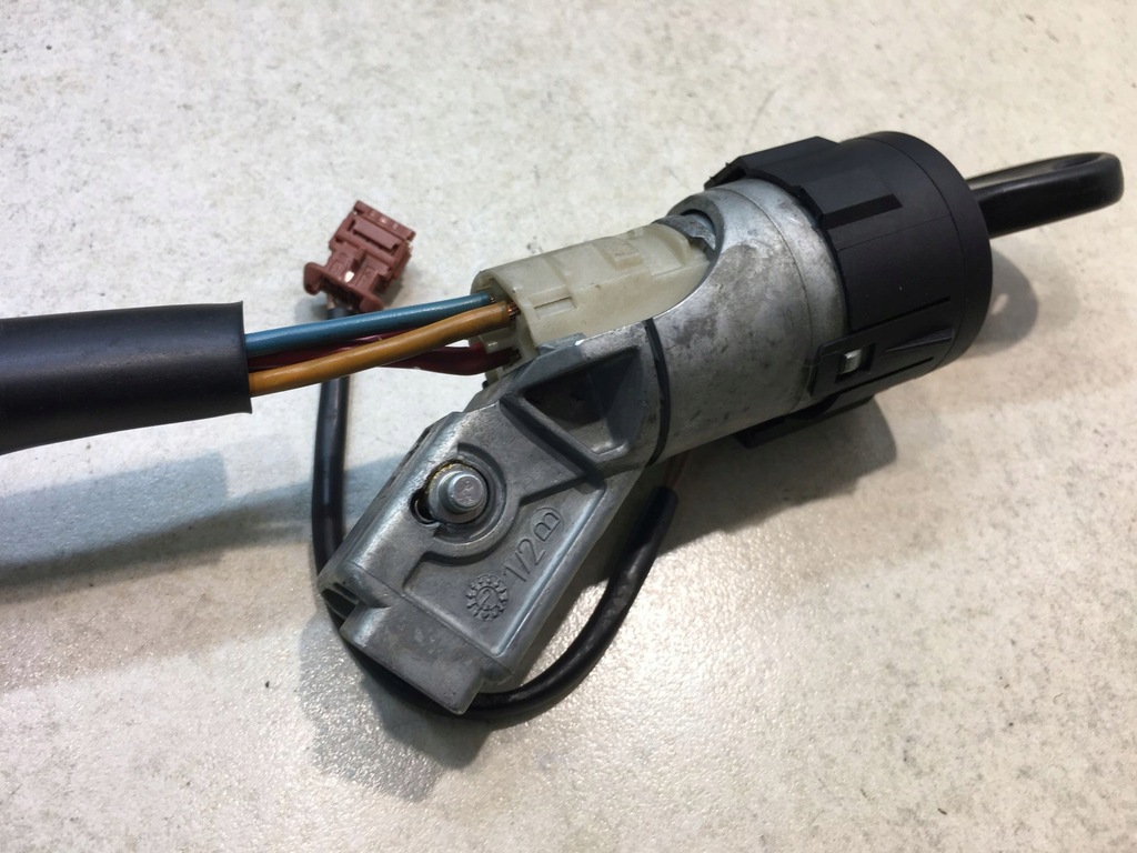 фото №8, Замок зажигания ключ citroen c5 i 2.0 hdi