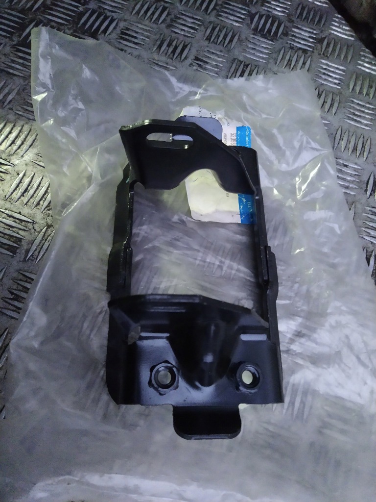 фото №6, Jeep grand cherokee кронштейн кронштейн 52058992