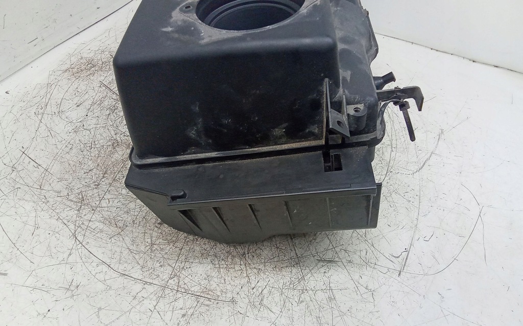 фото №8, Volvo s60 2012 корпус фильтра воздуха