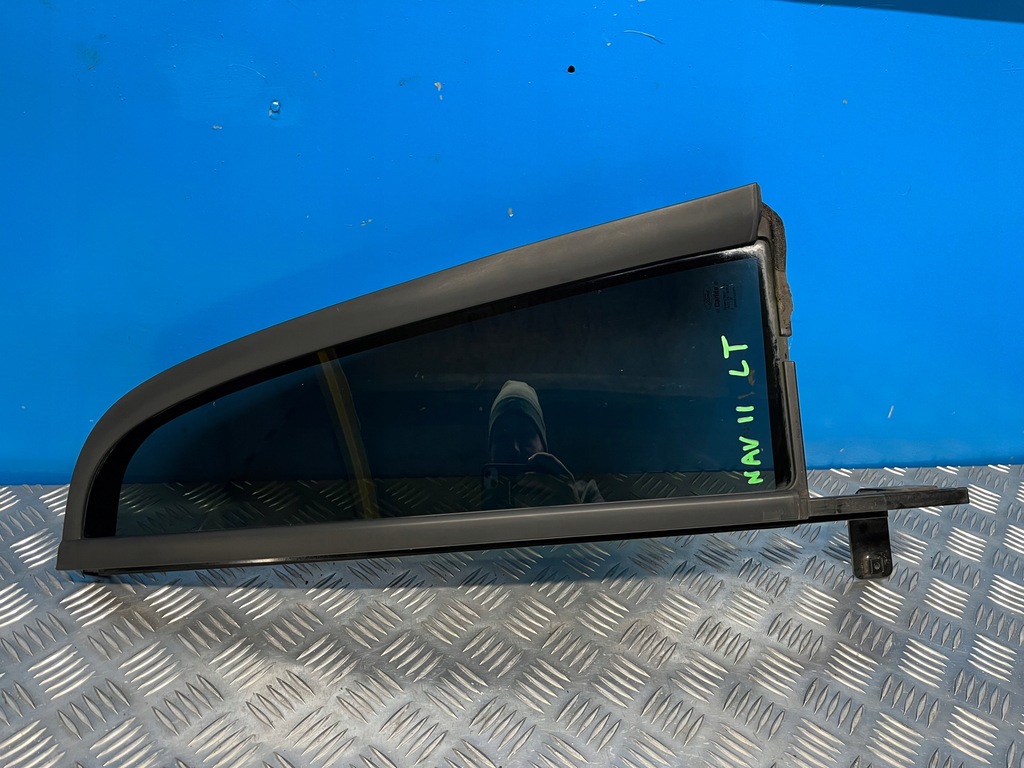 фото №1, Lincoln navigator ii 03- стекло дверь левый задняя