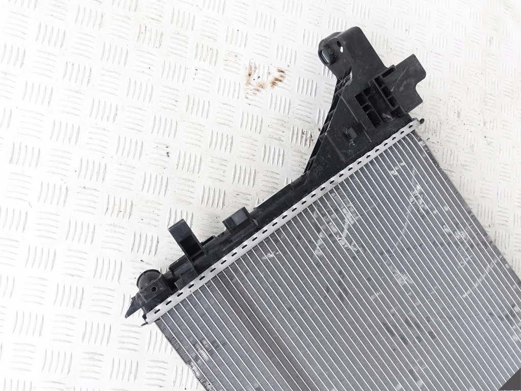 фото №15, Renault master iv 4 20- радіатор wody 214106556r