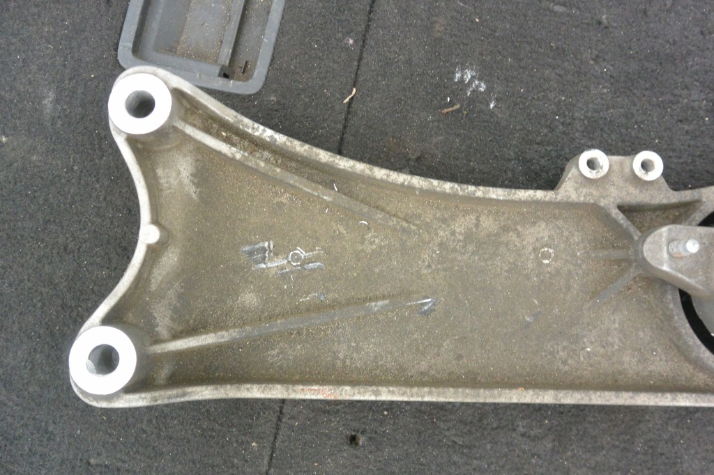 фото №4, Кронштейн коробки 3.0b maserati quattroporte ghibli