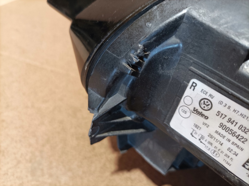 фото №10, Лампа правая vw golf sportsvan ксенон 517941032b