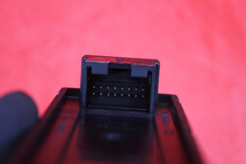 фото №8, Панель управление окон eu 4b0959851b audi a6 c5 97-01