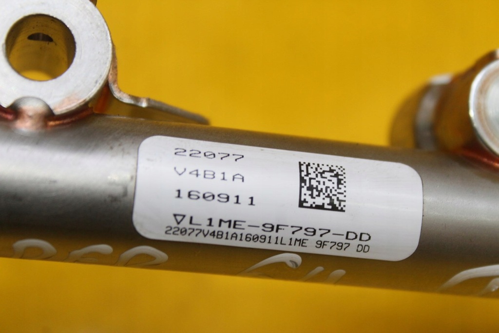 фото №7, Молдинг впрыскная l1me-9f797-dd explorer 6u 3.0 b