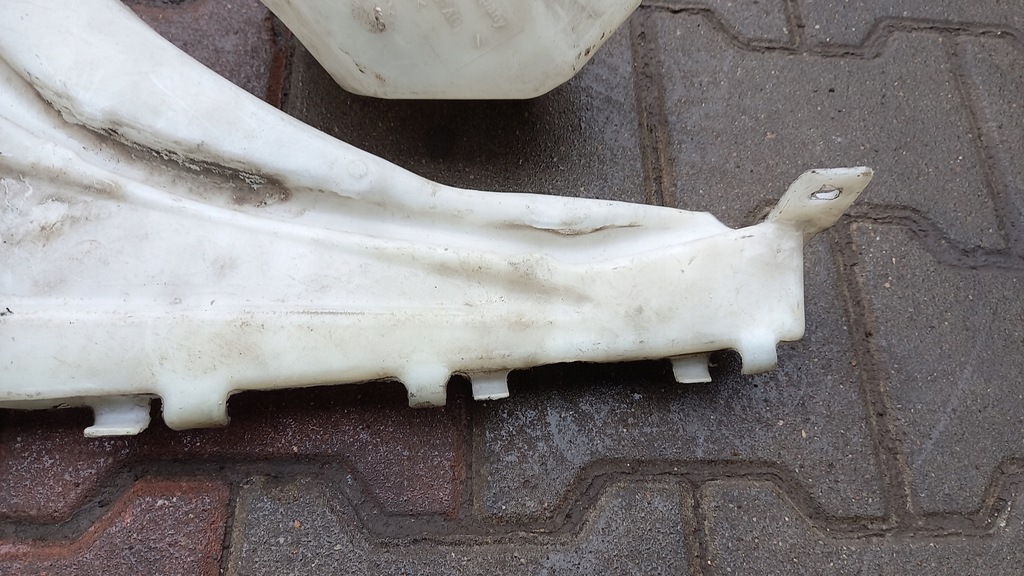 фото №6, Бачок жидкость do омыватель. volvo v50 s40 ii 06r