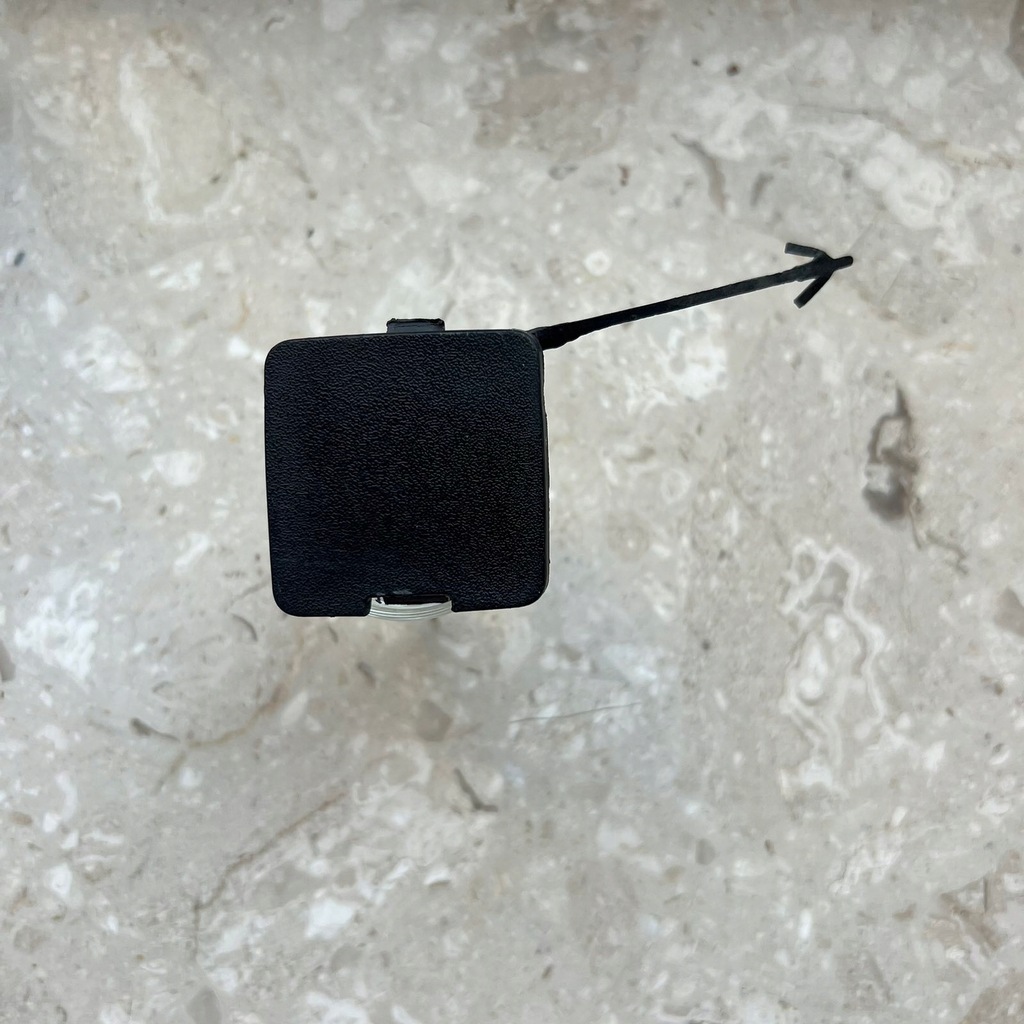 фото №1, Fiat doblo ii opel combo d 10- заглушка фаркоп буксировочный задняя 735455562