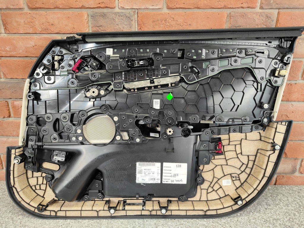 фото №12, Оббивка обшивка двері лівий перед bmw 5 g30 g31 m5 f90 elfenbeinweiss